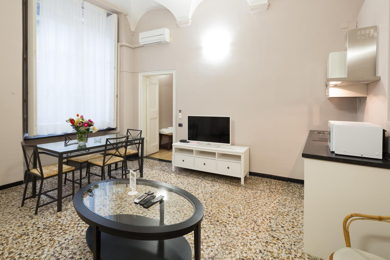 Helvetia Suite Genoa Bagian luar foto